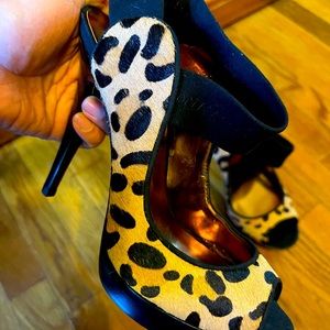 Cheetah print Stilettos. Size 7